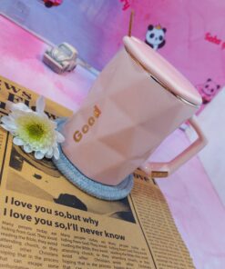 Alternative view of ماگ برجسته گوود