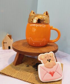 ماگ گربه طلایی