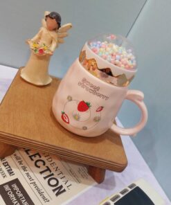 ماگ درپیچی توت فرنگی