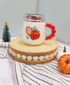 ماگ درپیچی توت فرنگی قرمز