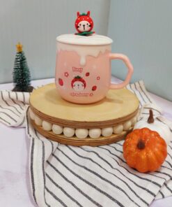 ماگ توت فرنگی خرگوشی