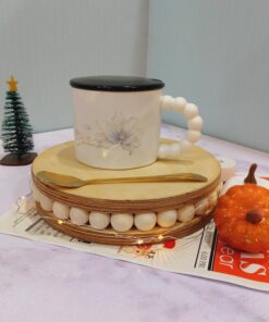 ماگ گلدار مشکی وسفید