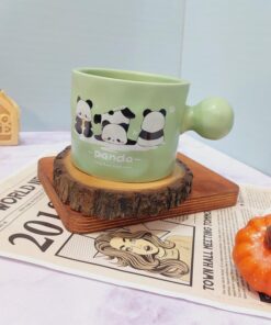 ماگ پاندا دسته توپی سبز