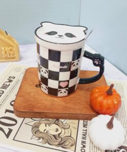 ماگ پاندایی طرح شطرنجی