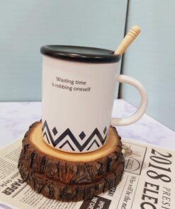 ماگ سنتی سفید و مشکی کد1517