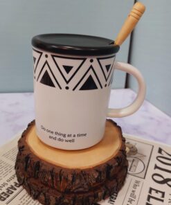 ماگ سنتی سفید و مشکی کد1517