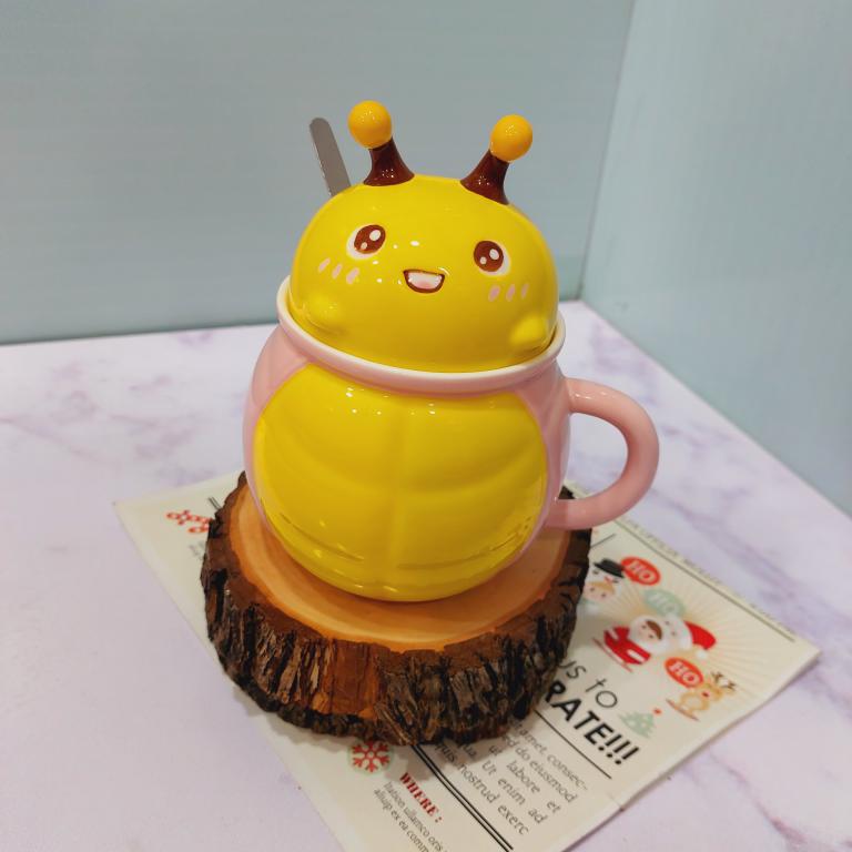 ماگ فانتزی زنبور در برجسته کد 1562