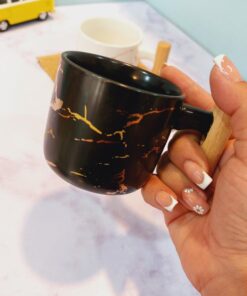 ماگ ماربل دسته چوبی سفید و مشکی کد 1150