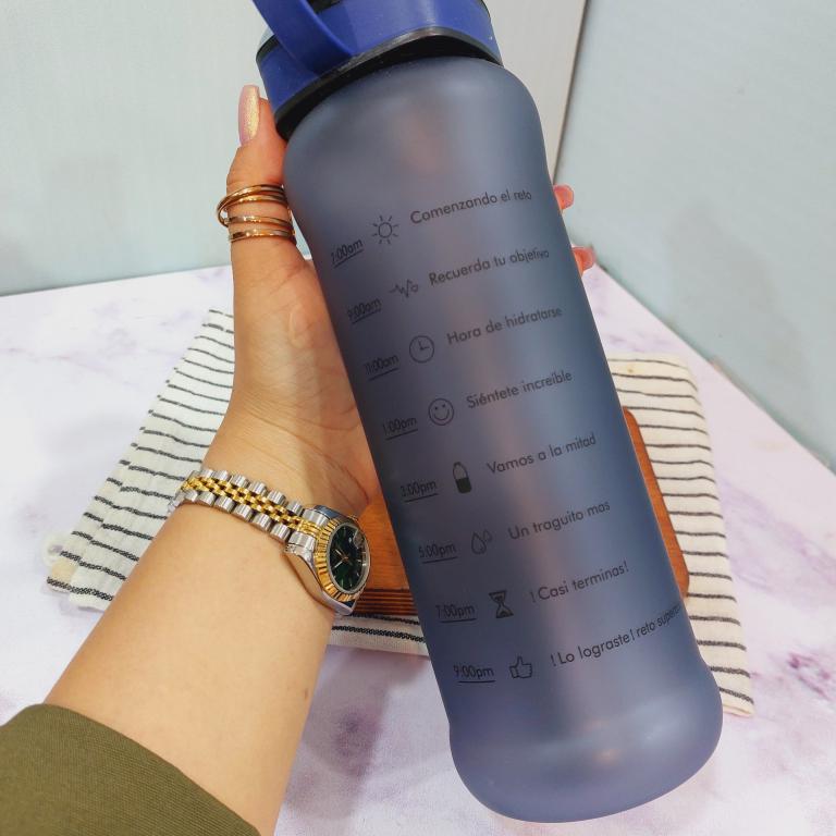 قمقمه باشگاهی دسته گرد کد 1605