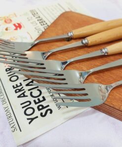 کارد و چنگال استیل دسته چوبی کد 1628