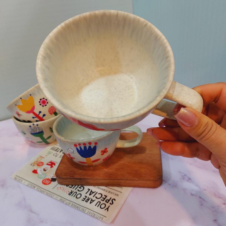 ماگ فنجون لاته خوری طرح گل رنگی کد 1632