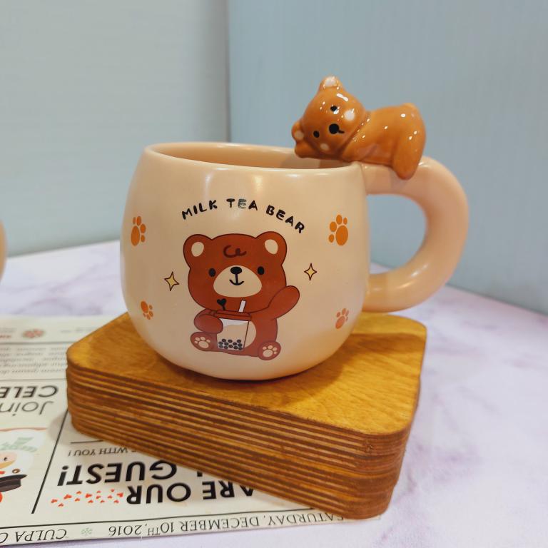 ماگ خرسی دسته برجسته قهوه ای کد 1678