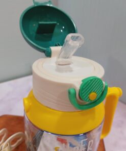 قمقمه نی دار بچگانه دسته بغل کد 1685