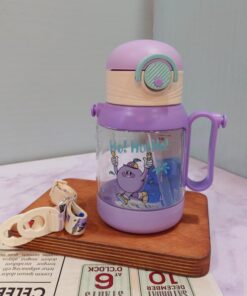 قمقمه نی دار بچگانه دسته بغل کد 1685