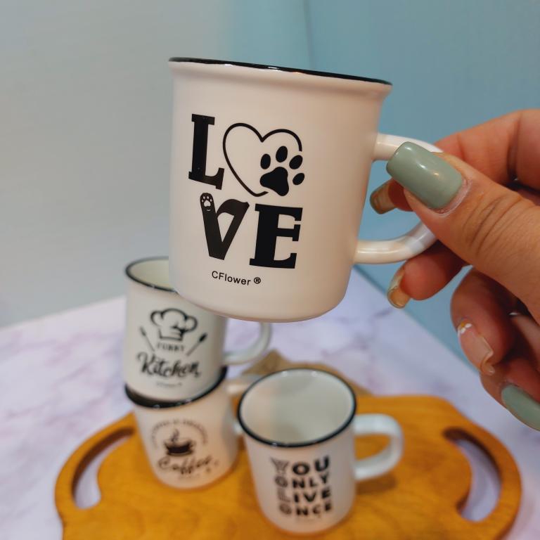 ماگ دسته دار سفید لبه مشکی کد 1699