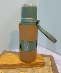 فلاسک استیل کاور چرمی دار 316 کد 1810