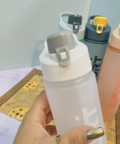 قمقمه طرح EYUN استوانه ای رنگی کد 1820