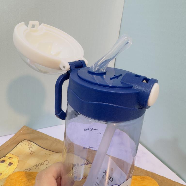 قمقمه کودک نی دار طرح خرس کد 1822