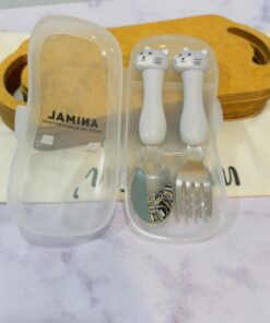 قاشق و چنگال مخزن دار عروسکی کودک کد 1842