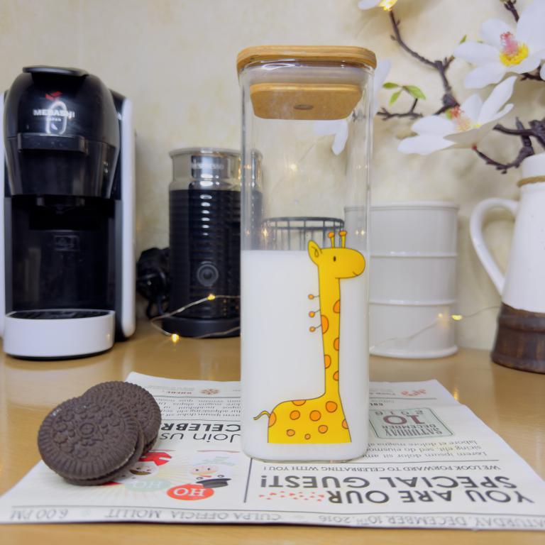 ماگ پیرکس نی دار زرافه و خرس کد 1877