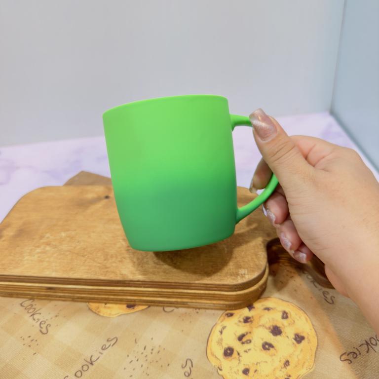 ماگ دو رنگ مخملی کد 1890