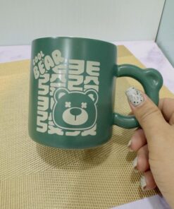 ماگ دسته دار خرس سبز و کرم کد 1944