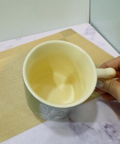 ماگ دسته دار خرس سبز و کرم کد 1944