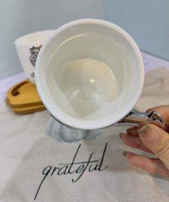 ست ماگ سفید ومشکی طرح گل برجسته کد 2018