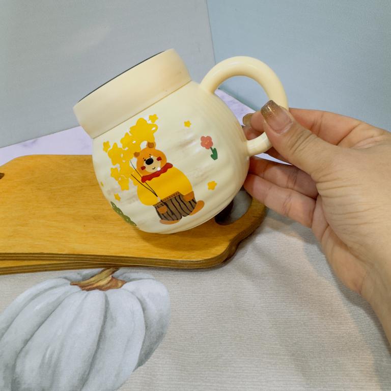 ماگ درپیچی کندویی خرس مهربون کد 2024