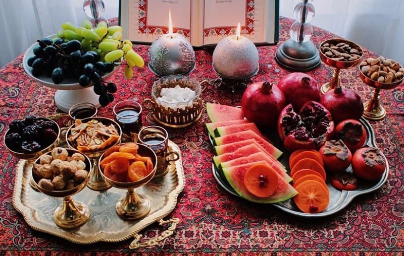 چیدمان سفره شب یلدا