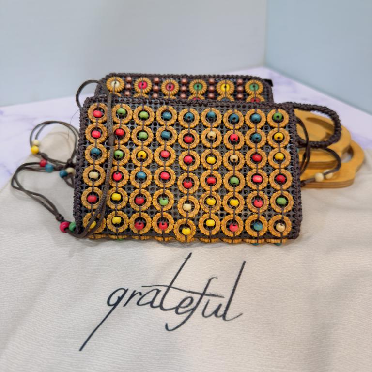 کیف مهره دار نارگیلی دو طرح کد 2036