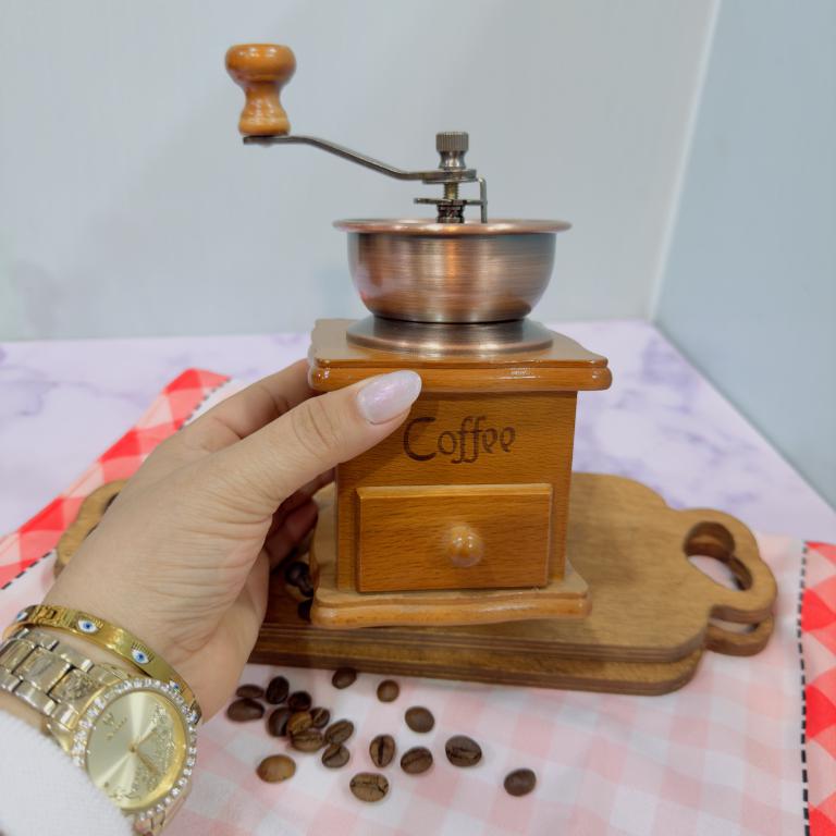 آسیاب قهوه دستی چوبی کد2049