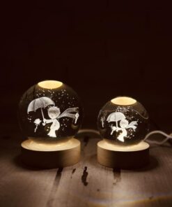 گوی کیرستالی پایه چوبی چراغ دار کد 2075