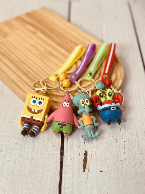 آویز سیلیکونی باب اسفنجی و دوستاش کد 2083