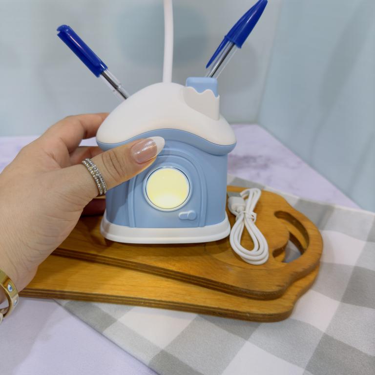 چراغ مطالعه وجا قلمی طرح کلبه کد 2131