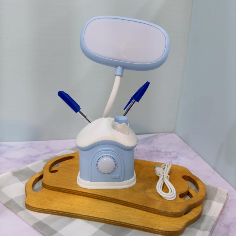 چراغ مطالعه وجا قلمی طرح کلبه کد 2131