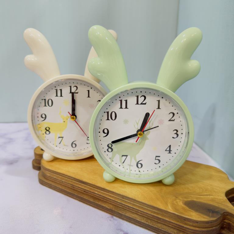 ساعت زنگ دار رومیزی طرح شاخ گوزن کد 2160