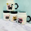 ماگ درپیچی گربه CAT دسته گلی کد 2199
