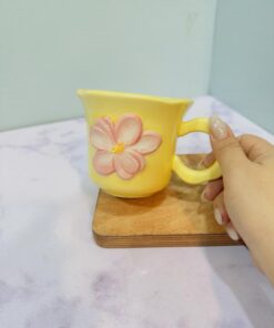 ماگ دسته دار طرح گل رنگی کد 2208