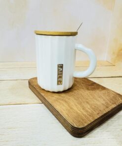 ماگ سفید مشکی در چوبی کد 2254