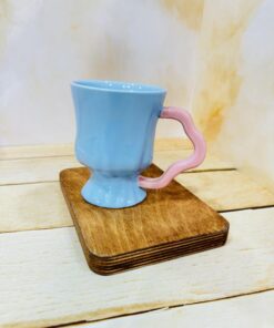 ماگ کلاسیک طرح گلدوزی پایه دار کد 2255