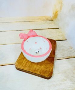 فنجون عروسک برجسته دست ساز کد 2258