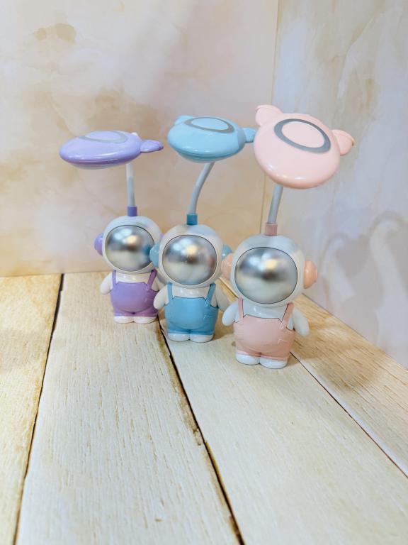 چراغ مطالعه طرح فضانورد فانتزی کد 2335