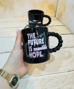 ماگ دسته مرواریدی مشکی فونت دار کد 2344