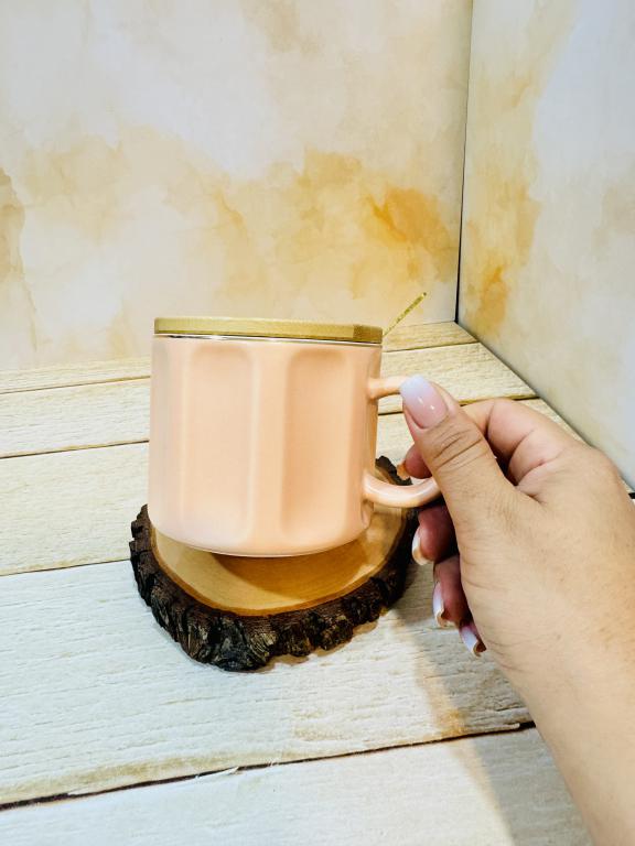 ماگ در چوبی مینیمال قاشق دار کد 2355