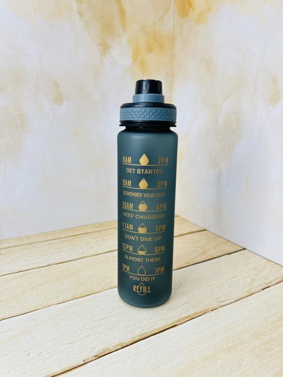 قمقمه اورجینال درپیچی 900 میل کد 2408