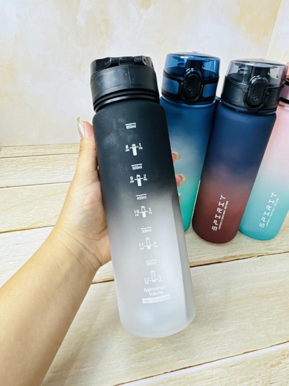 قمقمه اورجینال دورنگ در قفلی 650 میل کد 2410