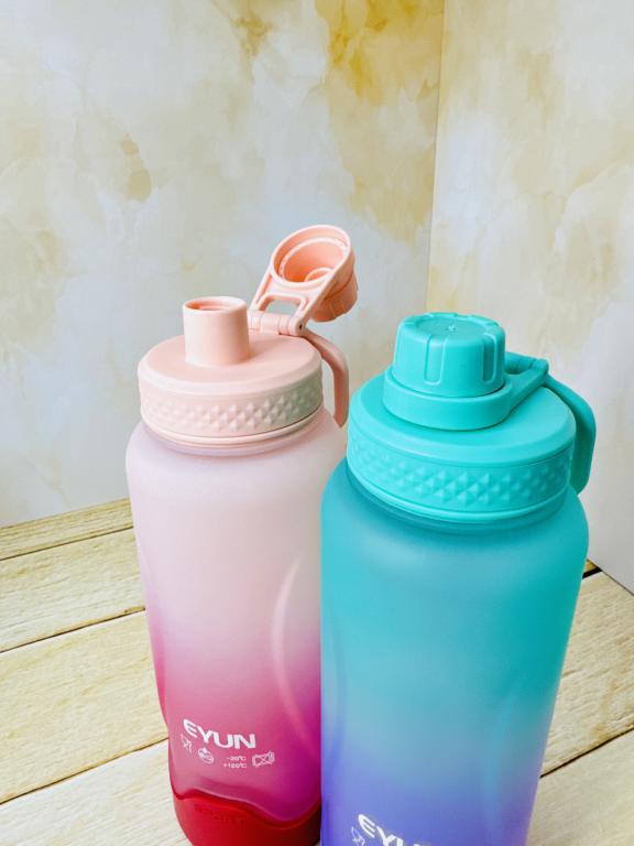 قمقمه فانتزی برند EYUN رنگی طرح موج کد 2412