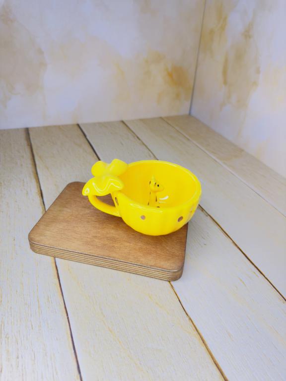 فنجان کف عروسکی دسته پاپیونی کد 2413