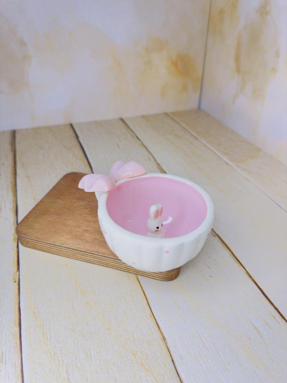 فنجان کف عروسکی دسته پاپیونی کد 2413